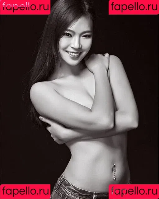 Lucia Liu Onlyfans Photo Gallery